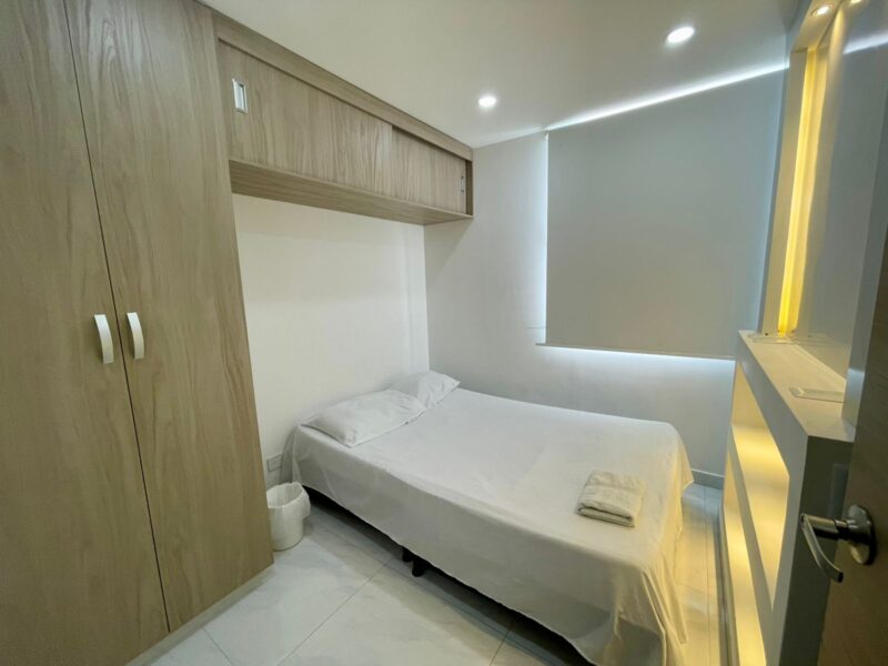 Loft moderno, conjunto , A/C y piscina. T12